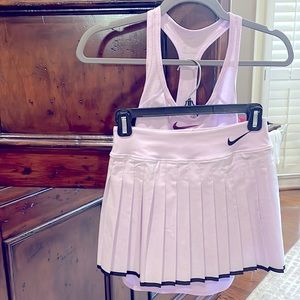 Light purple Nike tennis skirt with matching tank top - tank size S / skirt XS